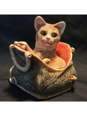 Harmony Kingdom "Poppins" Cat & Mouse Purse Trinket Box David Lawrence
